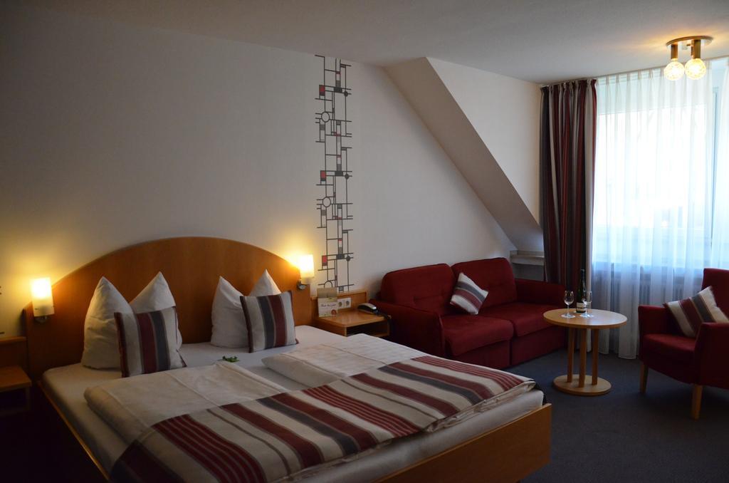Flair Hotel Am Rosenhuegel - Garni Кохем Экстерьер фото