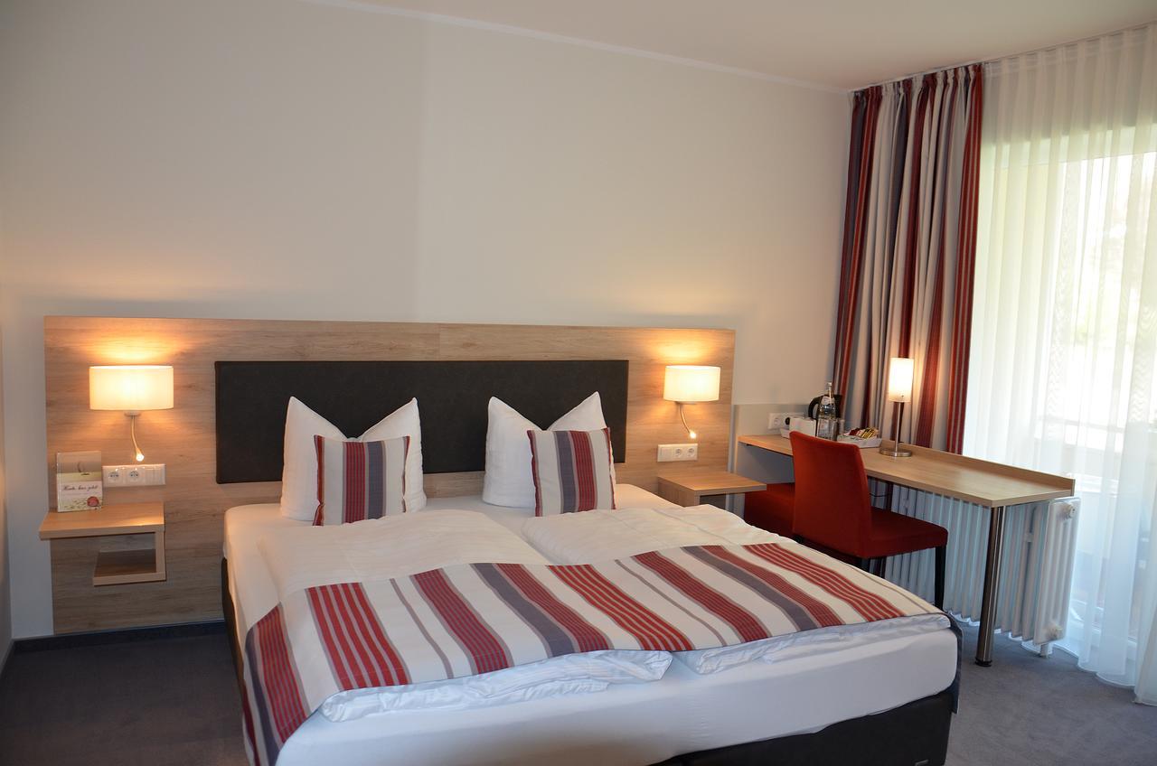 Flair Hotel Am Rosenhuegel - Garni Кохем Экстерьер фото